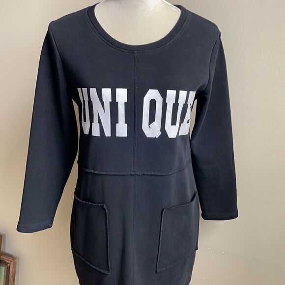 Black Fleece Lined “Unique” Pullover LONG Sweatshirt w/Pockets (Size: Small) - Picture 10 of 12